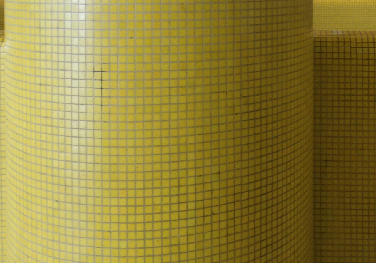 MTR_yellow_2